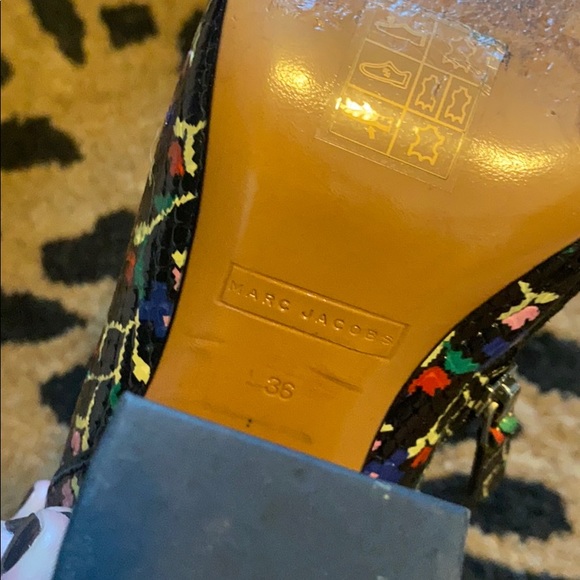 Marc Jacobs booties - Picture 4 of 4